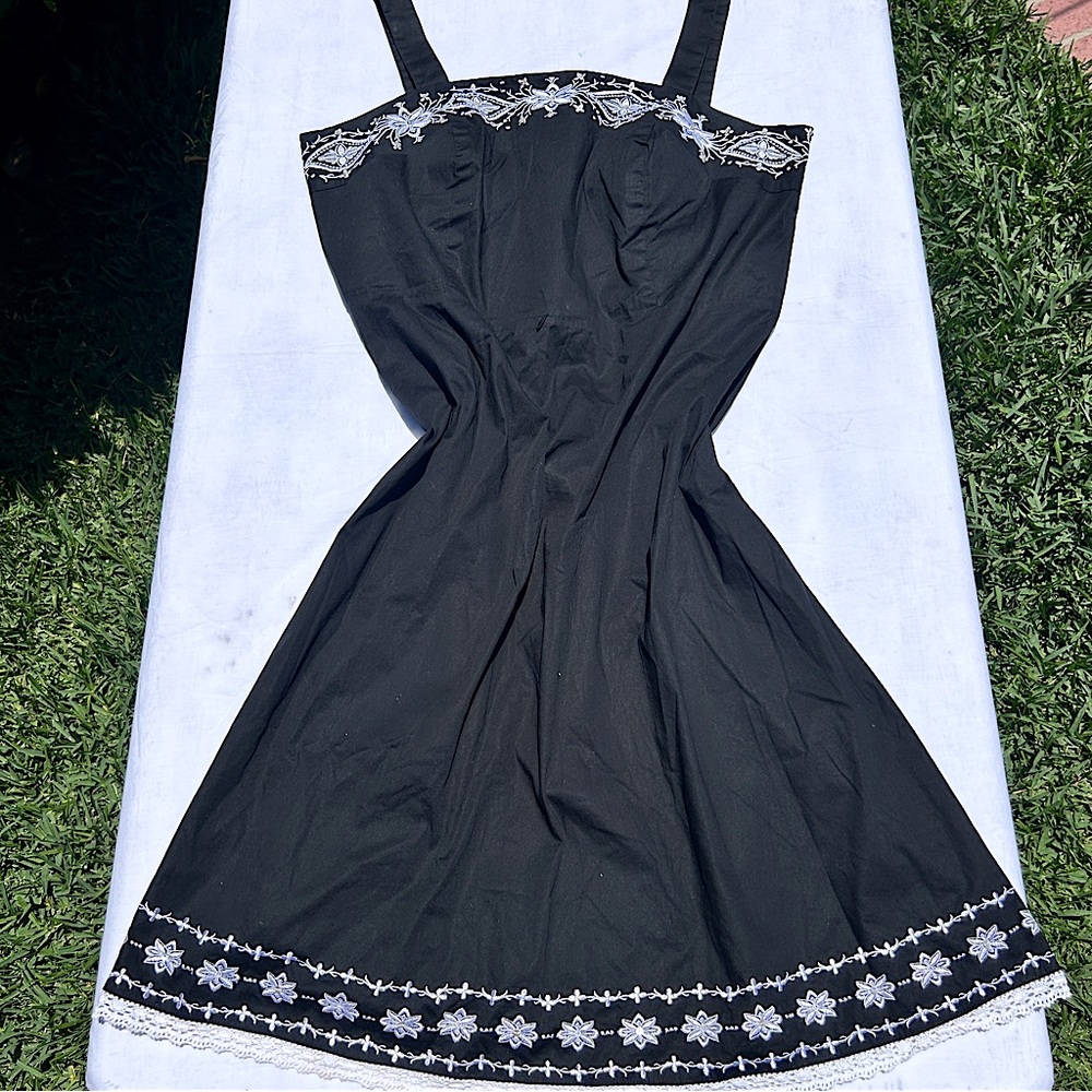 BLACK MINI DRESS